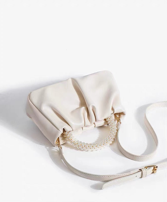 OLYVA - Elegante Abendtasche mit Perlen-Details