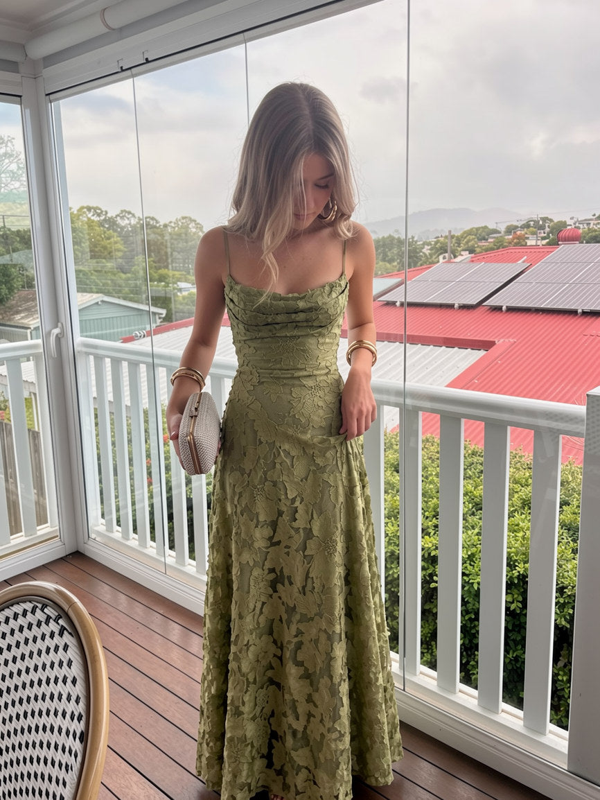 OLYVA-Maxikleid mit floraler Textur