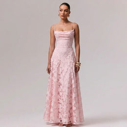 OLYVA-Maxikleid mit floraler Textur