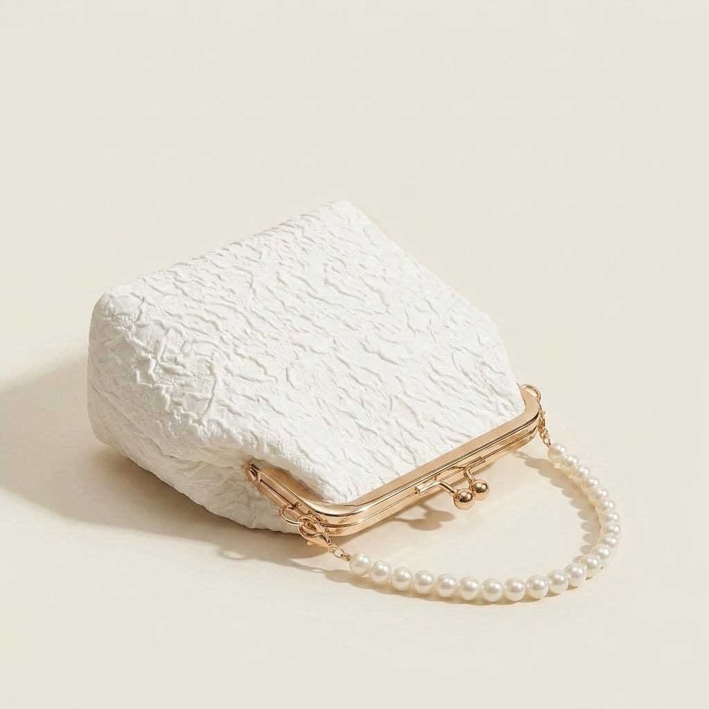 OLYVA – Noir Pearl Clutch